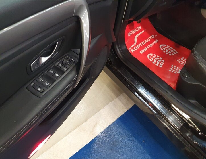 Renault Laguna Kombi 2,0 l 103 kw