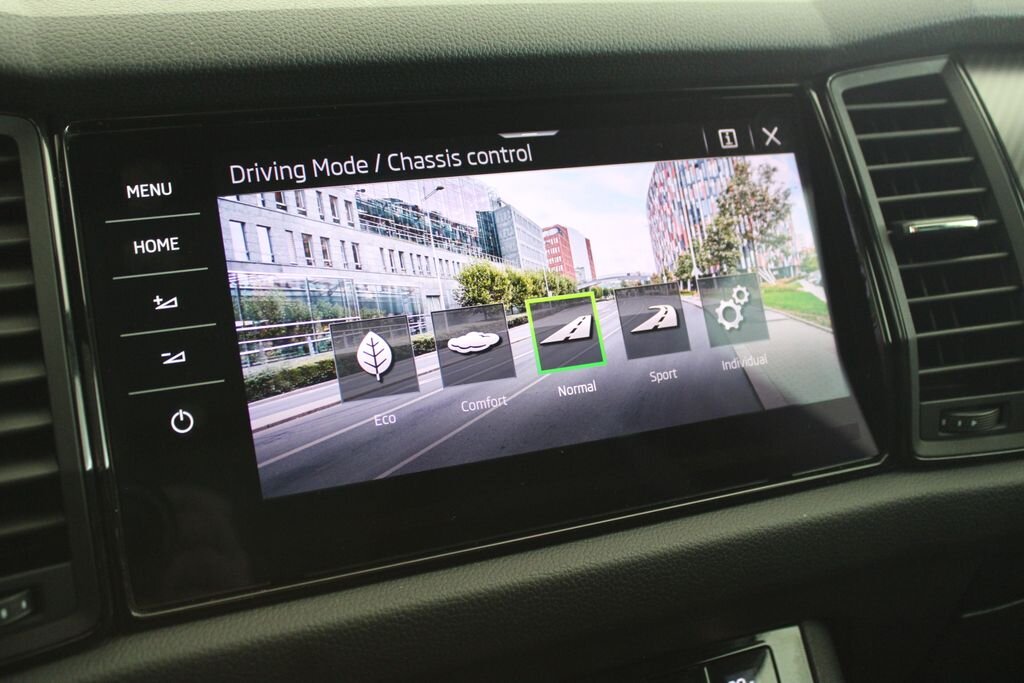 Škoda Kodiaq SUV / Terénní 1,5 l 110 kw