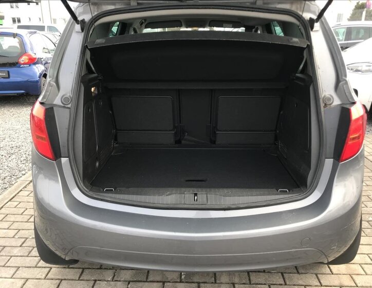 Opel Meriva MPV 1,4 l 74 kw