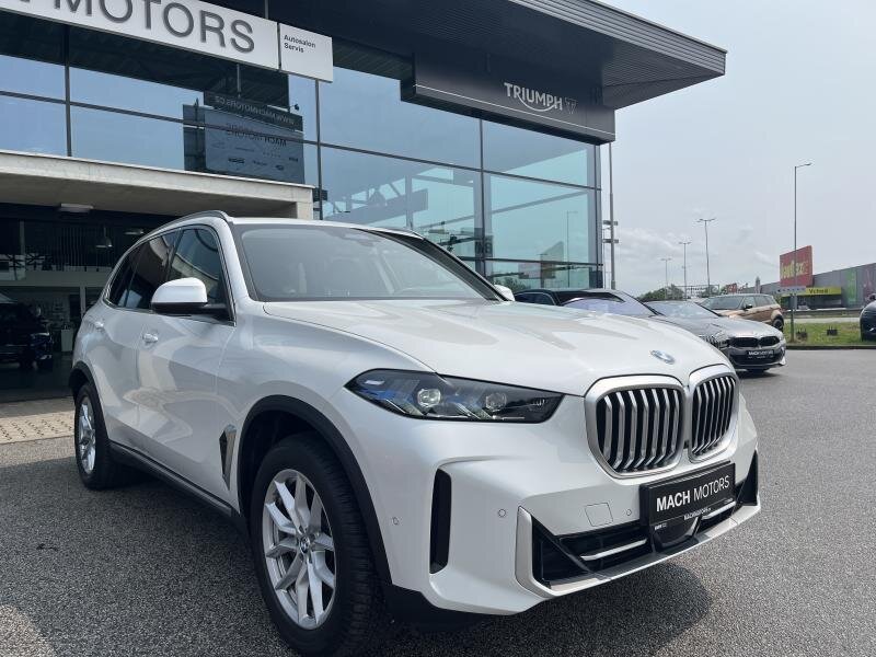 BMW X5 SUV 3,0 l 210 kw