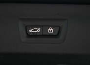 BMW Řada 5 Kombi 3,0 l 195 kw