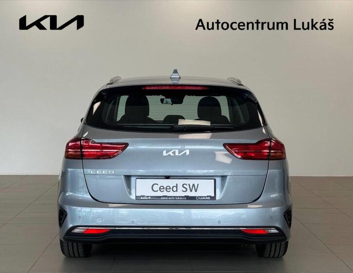 KIA Ceed 5