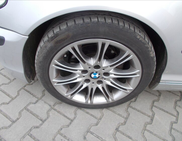 BMW Řada 3 Liftback 2,5 l 125 kw