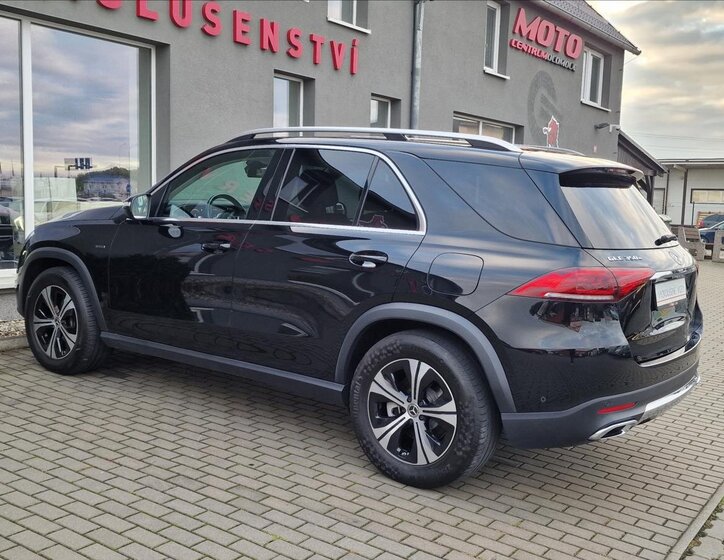 Mercedes-Benz GLE SUV 2,0 l 245 kw