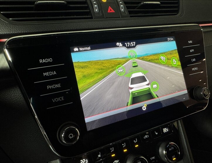 Škoda Superb Kombi 1,5 l 110 kw