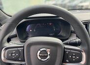 Volvo EX40 SUV 0,0 185 kw