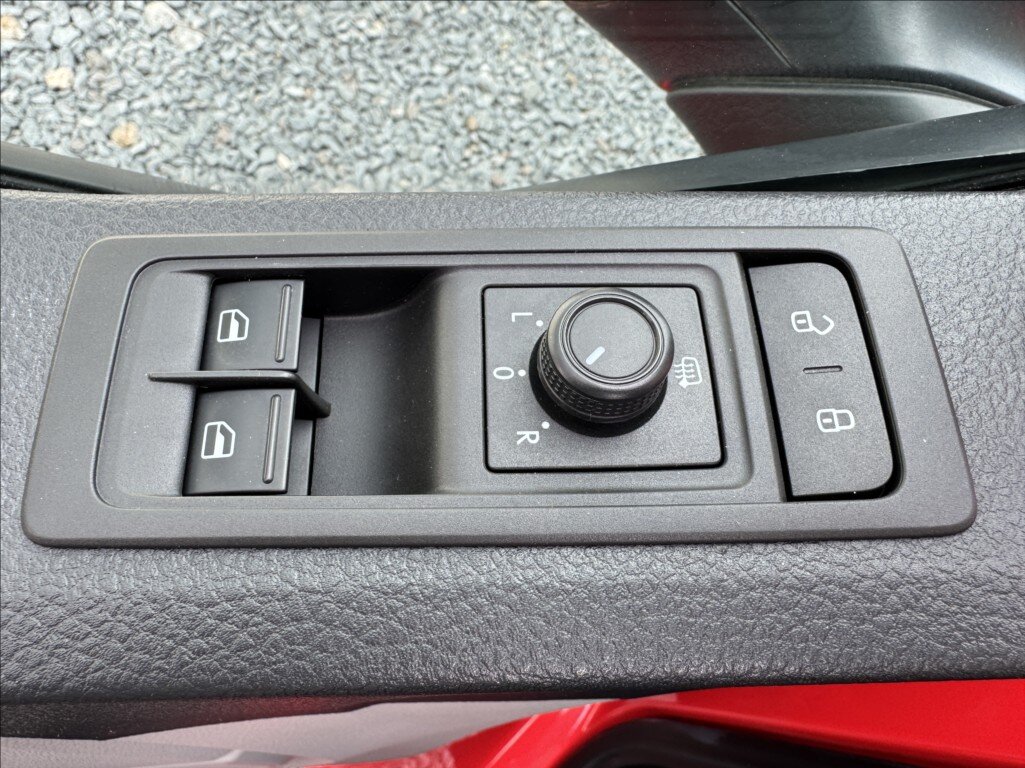 Volkswagen Transporter Skříň 2,0 l 110 kw