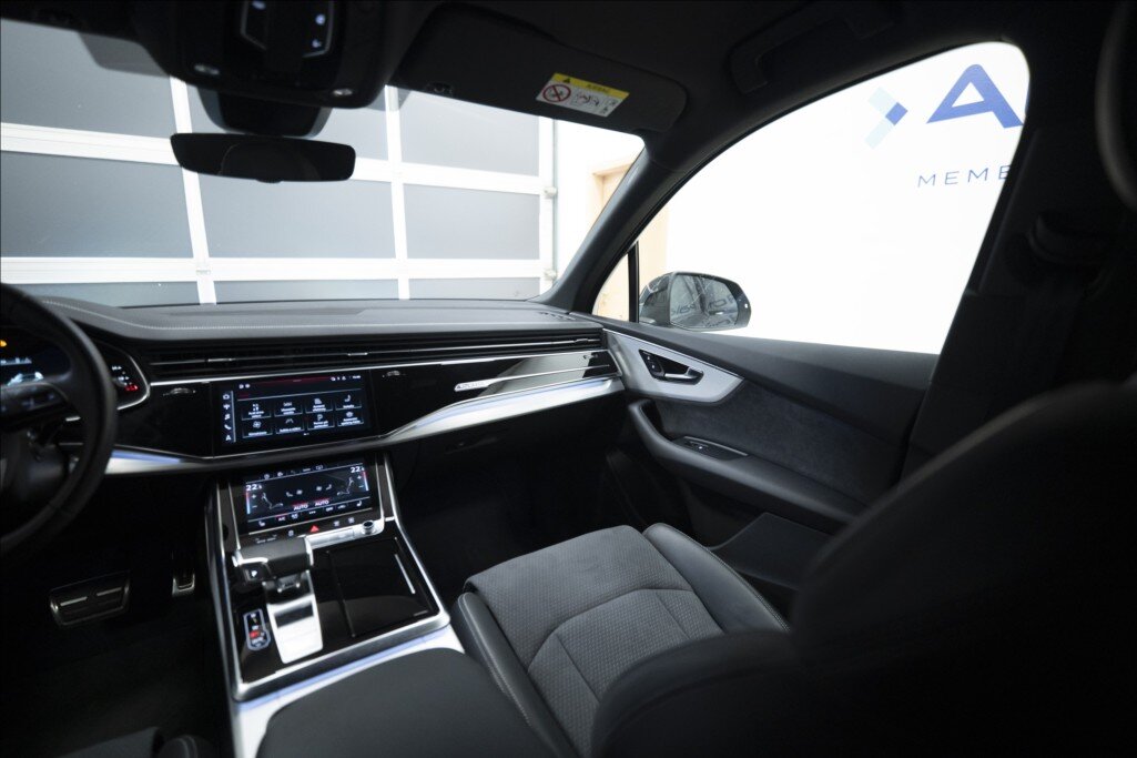 Audi Q7 SUV / Terénní 3,0 l 210 kw