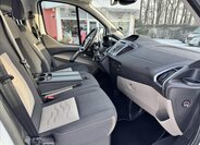 Ford Tourneo Custom 12