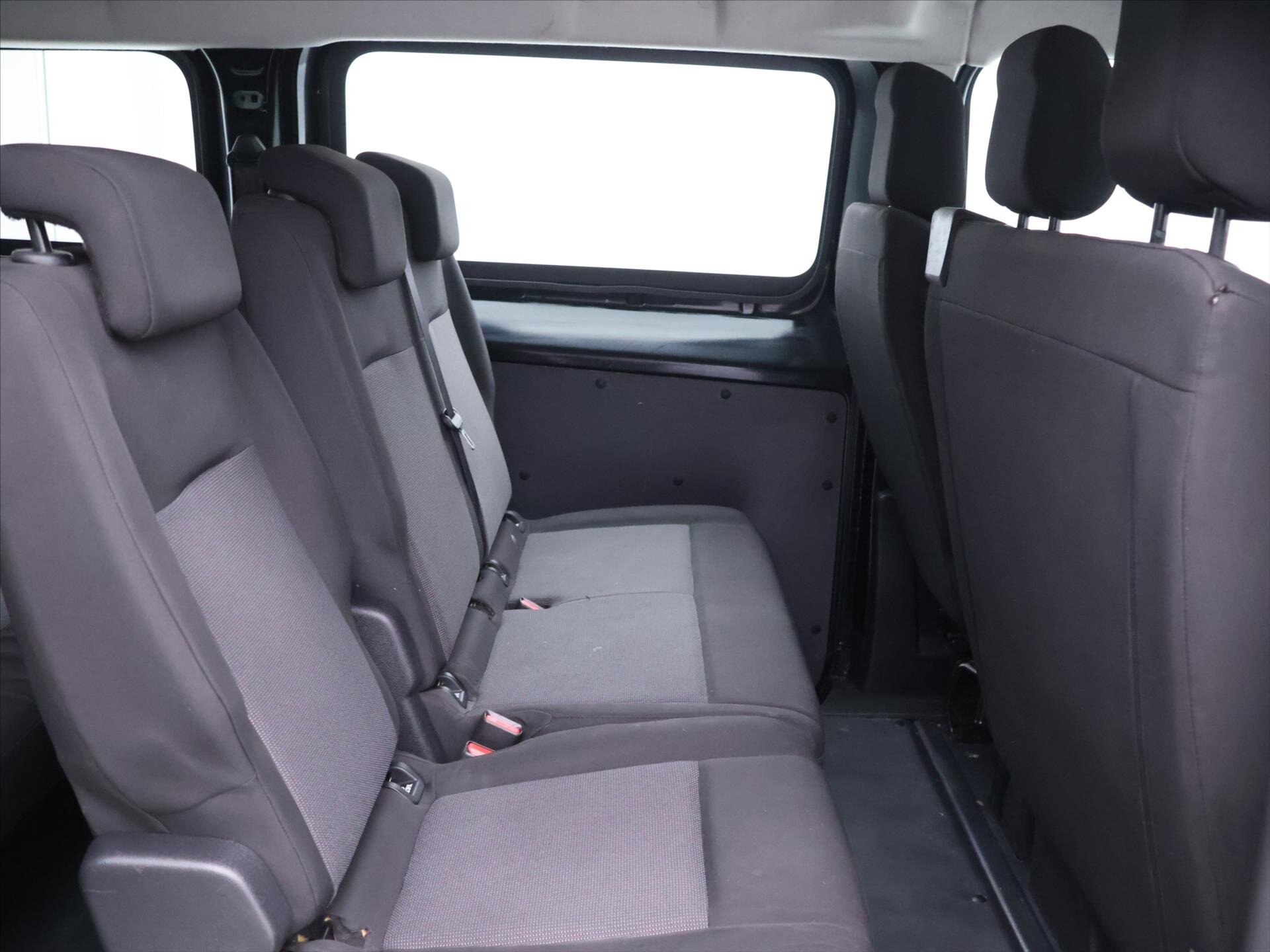 Peugeot Expert Kombi 1,5 l 88 kw