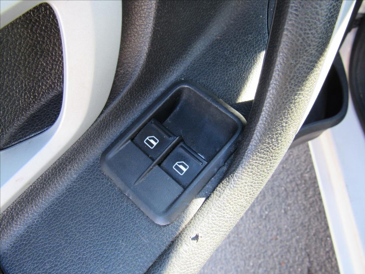 Škoda Roomster Kombi 1,2 l 51 kw