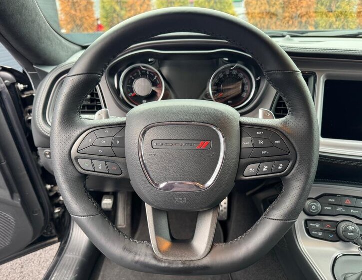 Dodge Challenger Kupé 6,4 l 362 kw