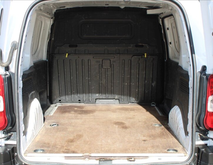 Toyota ProAce Skříň 1,5 l 75 kw