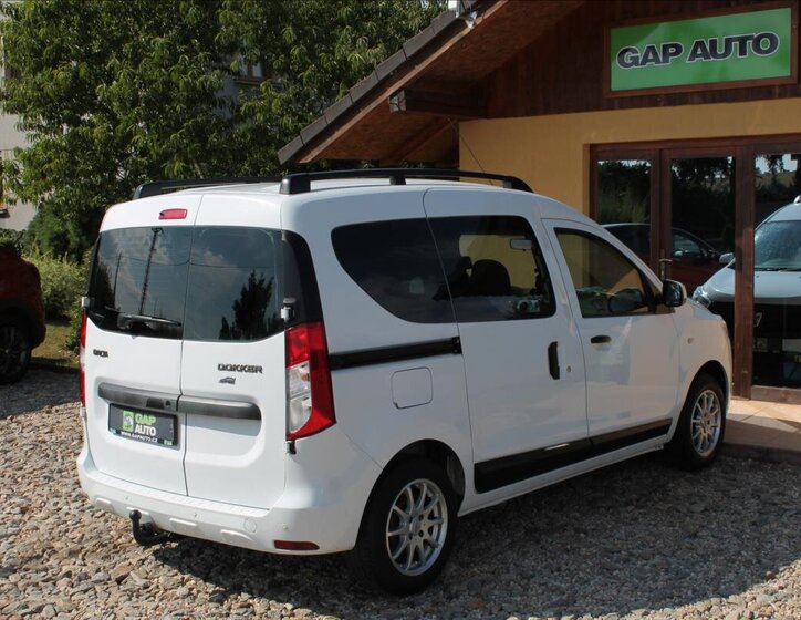 Dacia Dokker 6