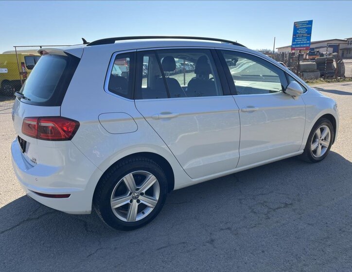 Volkswagen Golf Sportsvan Kombi 1,6 l 81 kw