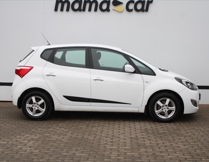 Hyundai ix20 MPV 1,6 l 92 kw
