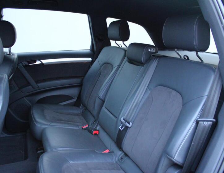 Audi Q7 39