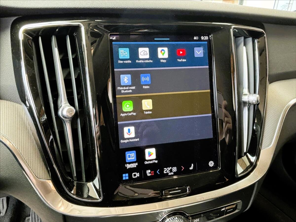 Volvo V60 Kombi 2,0 l 145 kw