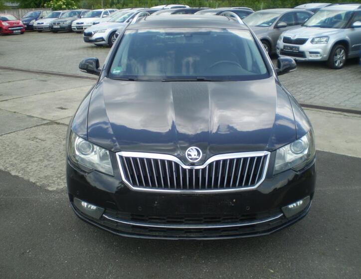Škoda Superb 1