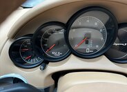 Porsche Cayenne Kombi 4,8 l 294 kw