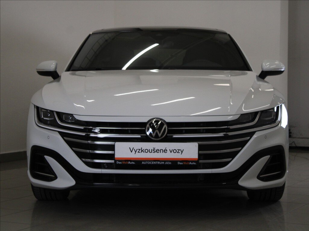 Volkswagen Arteon Liftback 2,0 l 206 kw