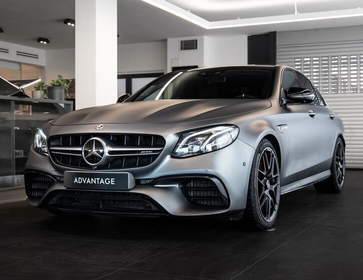 Mercedes-Benz Třídy E 1