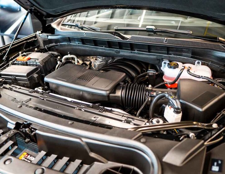 Chevrolet Tahoe SUV 6,2 l 313 kw