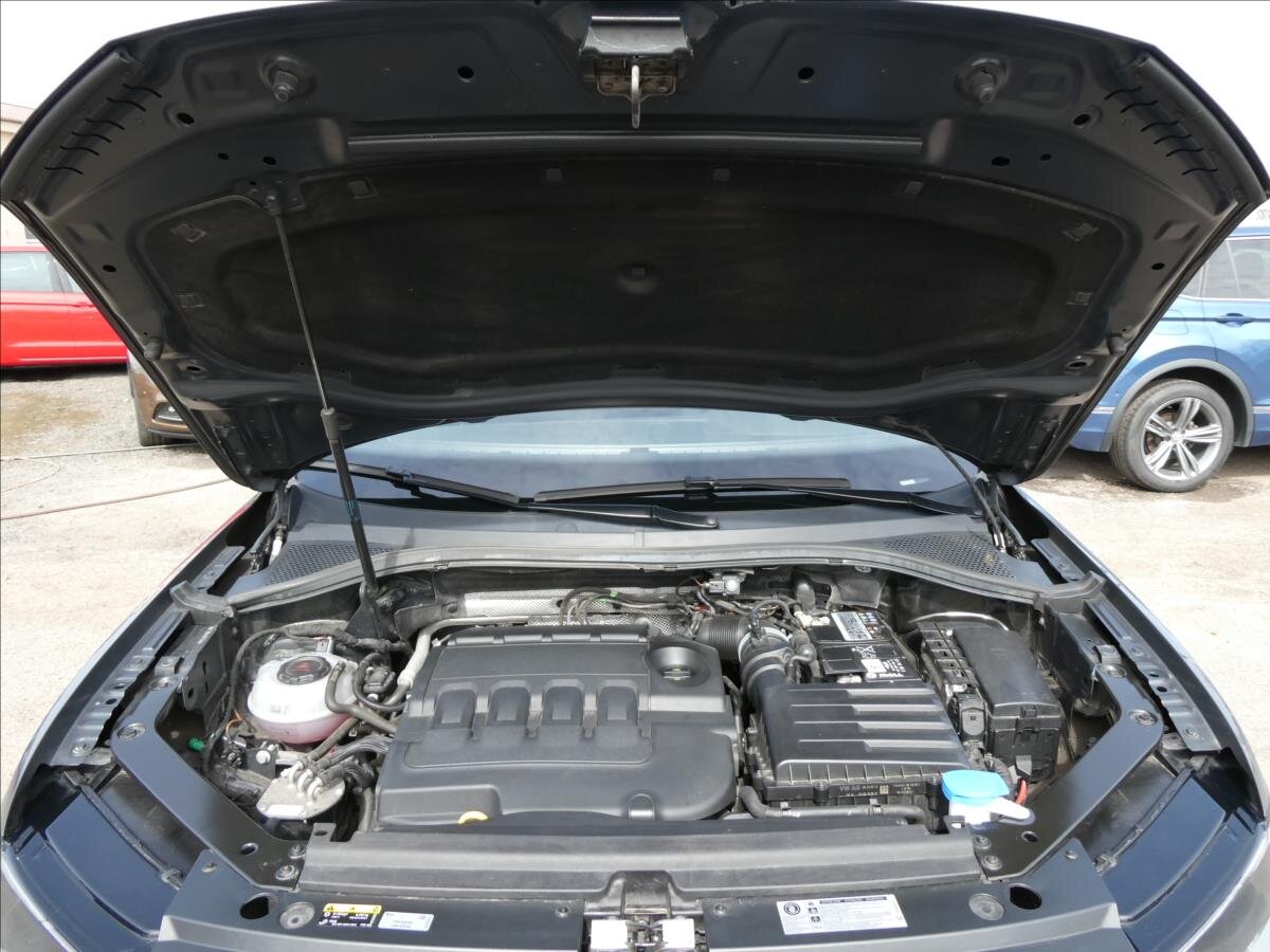 Volkswagen Tiguan SUV / Terénní 2,0 l 110 kw