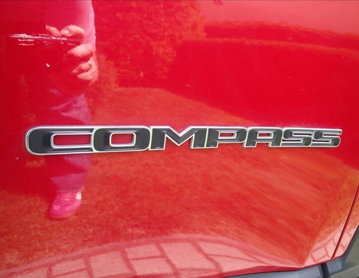 Jeep Compass SUV / Terénní 2,0 l 103 kw