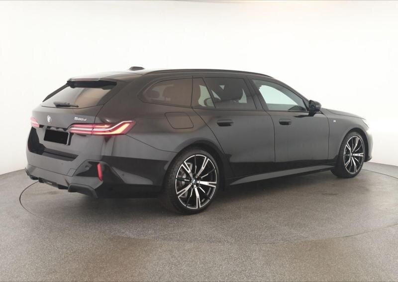 BMW Řada 5 Kombi 2,0 l 145 kw