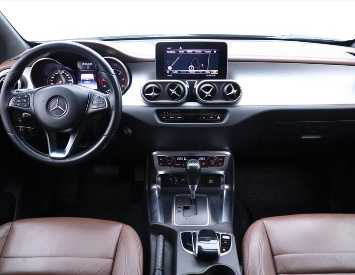 Mercedes-Benz Třídy X Pick-up 2,3 l 140 kw