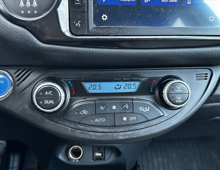 Toyota Yaris Kombi 1,5 l 54 kw