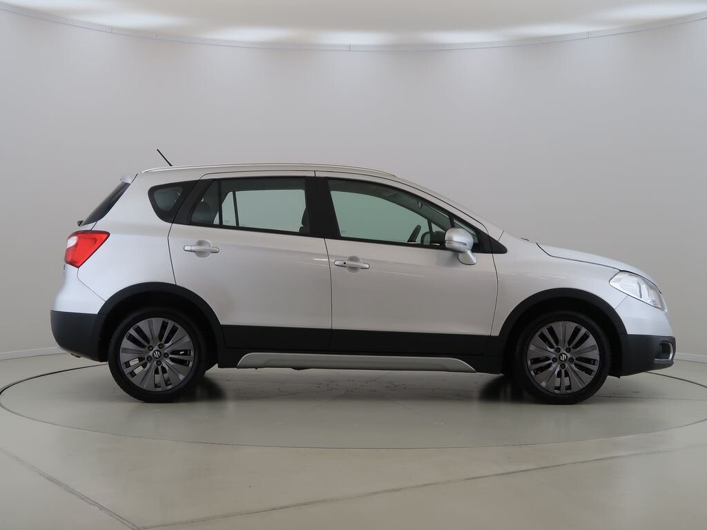 Suzuki SX4 S-Cross SUV / Terénní 1,6 l 88 kw