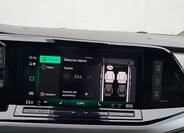 Volkswagen Multivan 14