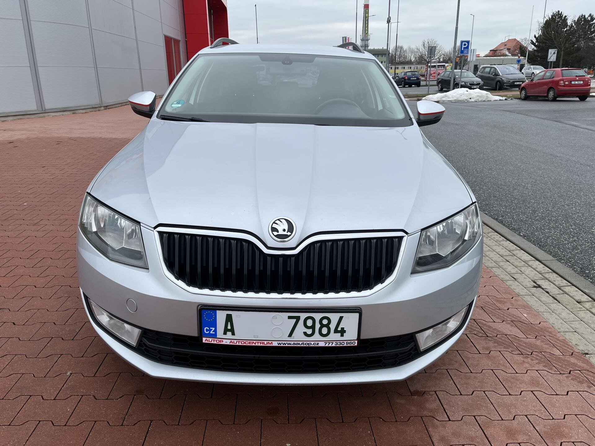 Škoda Octavia Kombi 2,0 l 110 kw
