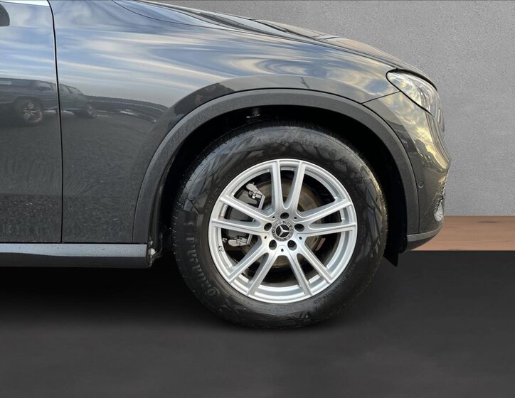 Mercedes-Benz GLC SUV 2,0 l 145 kw