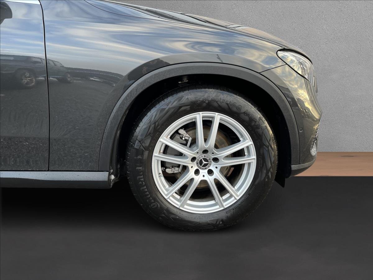 Mercedes-Benz GLC SUV 2,0 l 145 kw