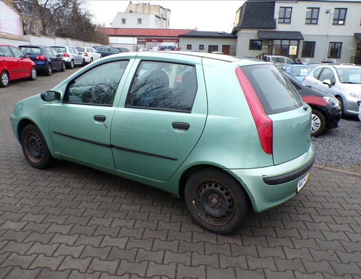 Fiat Punto Hatchback 1,2 l 44 kw
