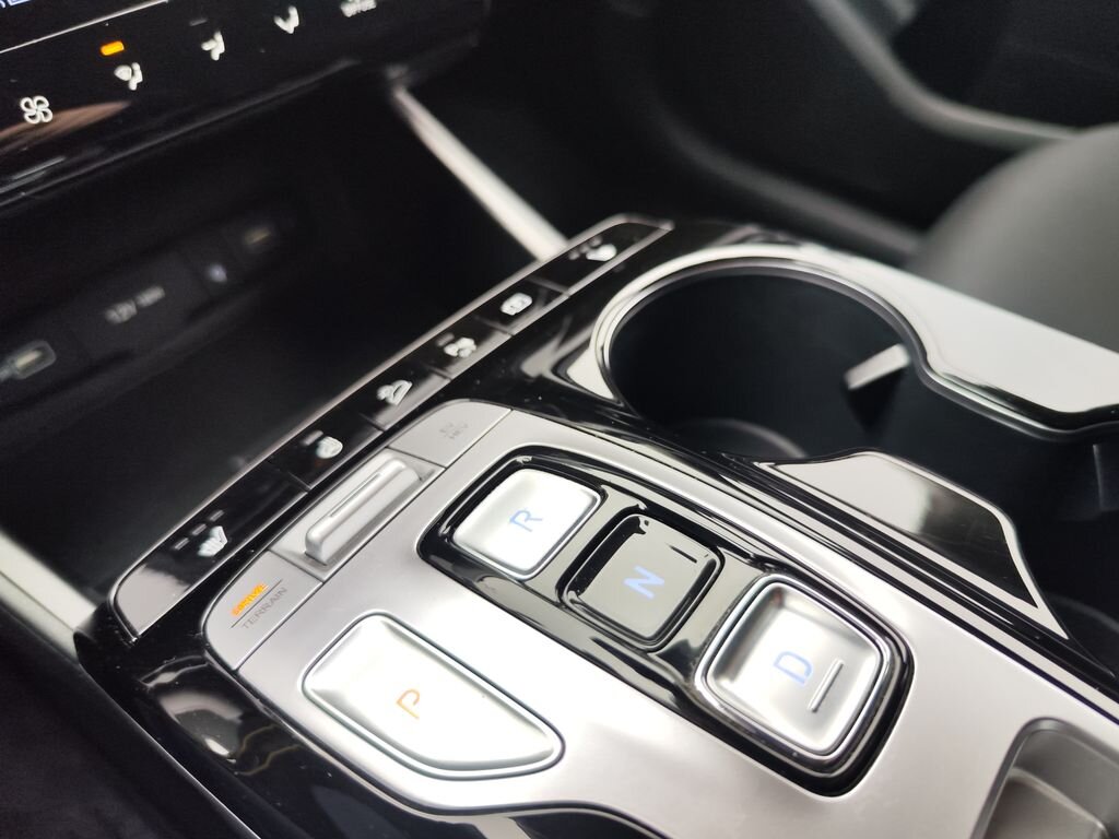 Hyundai Tucson SUV 1,6 l 195 kw