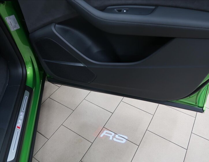 Audi RS Q8 SUV / Terénní 4,0 l 441 kw