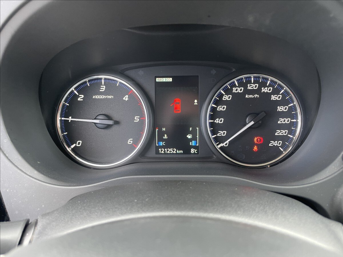 Mitsubishi Outlander SUV / Terénní 2,3 l 110 kw