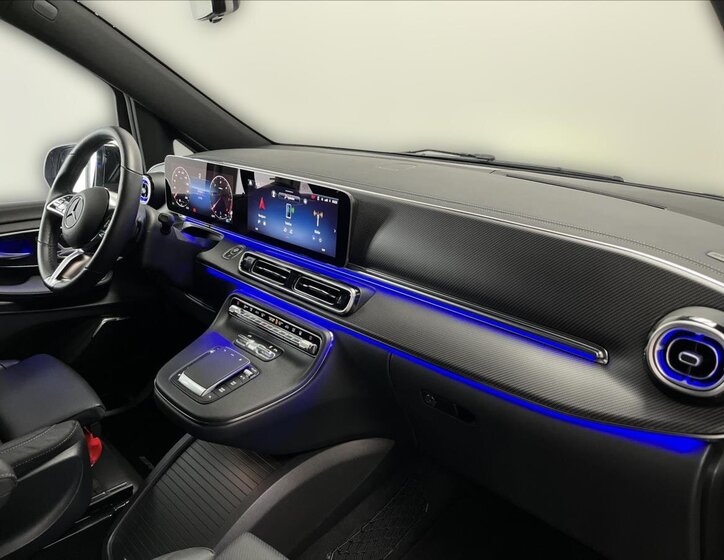 Mercedes-Benz Třídy V 14