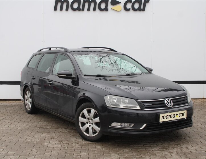 Volkswagen Passat 1