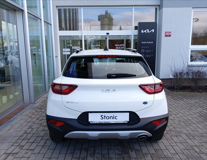KIA Stonic 6