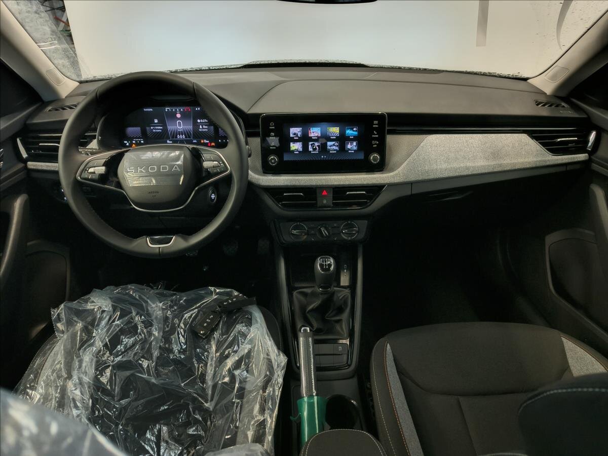 Škoda Kamiq SUV 999,0 70 kw