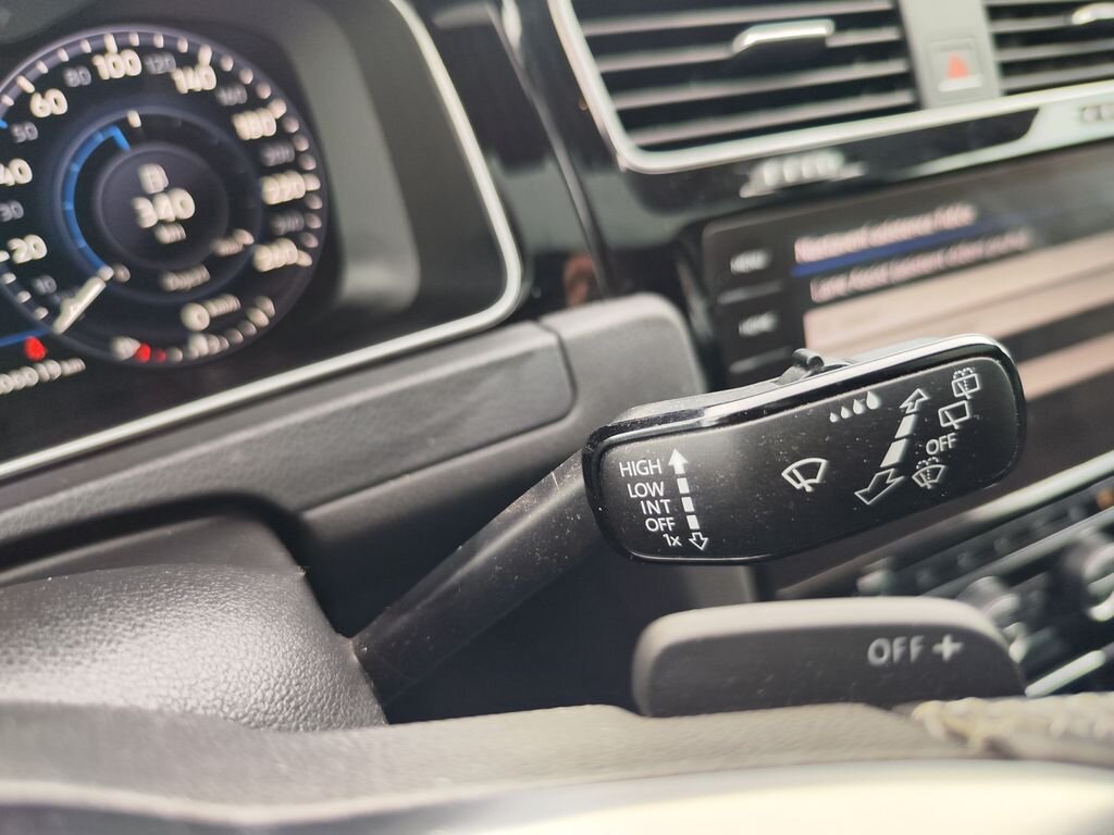 Volkswagen Golf Kombi 2,0 l 110 kw