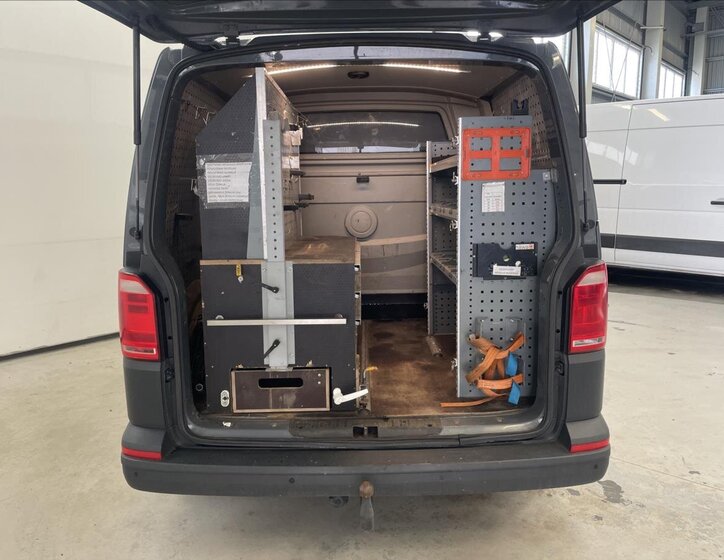 Volkswagen Transporter Kombi 2,0 l 110 kw