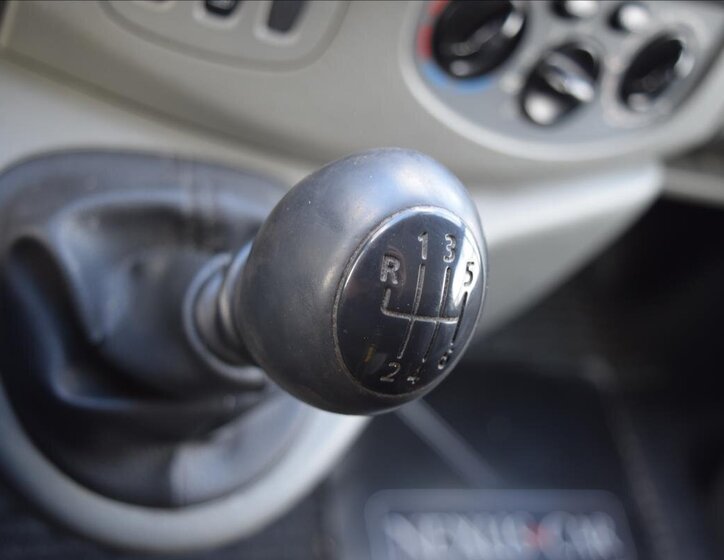 Renault Trafic Kombi 2,0 l 84 kw