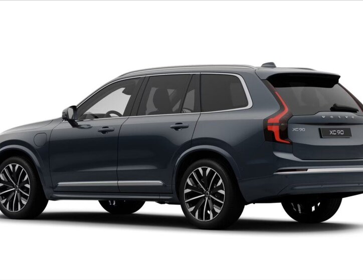 Volvo XC90 SUV / Terénní 2,0 l 335 kw