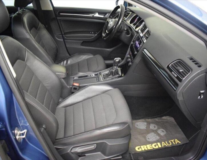 Volkswagen Golf Kombi 2,0 l 110 kw